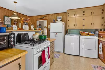 242 Oak Ridge Drive SE, Marietta, GA 30060 - Photo 6