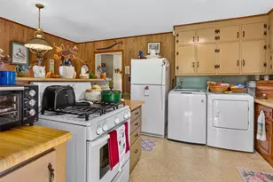 242 Oakridge Dr SE, Marietta, GA 30060 - Photo 6