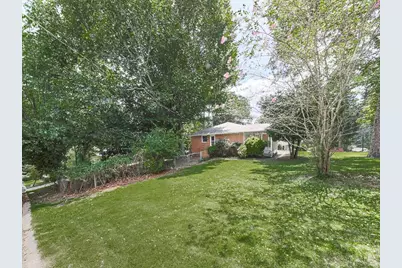 291 Sourwood Drive, Marietta, GA 30062 - Photo 32
