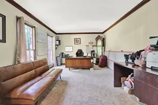714 Wetherborn Pl, Stone Mountain, GA 30083 - Photo 2