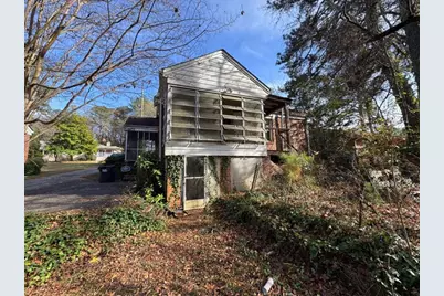 2169 Delowe Drive, Atlanta, GA 30344 - Photo 38