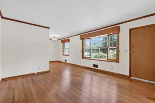 442 Stonewood Dr, Stone Mountain, GA 30087 - Photo 6