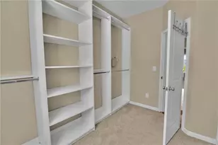 1660 Gilstrap Ln NW, Atlanta, GA 30318 - Photo 38