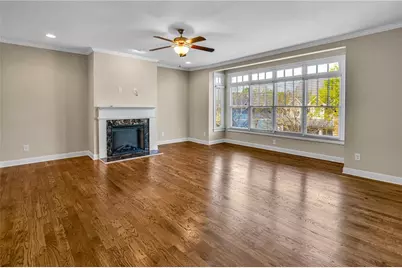 1660 Gilstrap Lane NW, Atlanta, GA 30318 - Photo 6