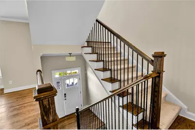 1660 Gilstrap Lane NW, Atlanta, GA 30318 - Photo 4