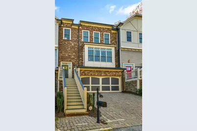 1660 Gilstrap Lane NW, Atlanta, GA 30318 - Photo 2