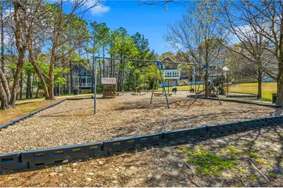 1660 Gilstrap Lane NW, Atlanta, GA 30318 - Photo 66