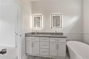 8 Weyman Ave SW, Atlanta, GA 30315 - Photo 28