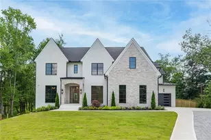 290 Christopher Robin Rd, Alpharetta, GA 30005 - Photo 1