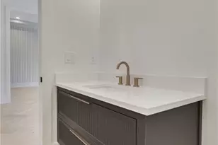 290 Christopher Robin Rd, Alpharetta, GA 30005 - Photo 10
