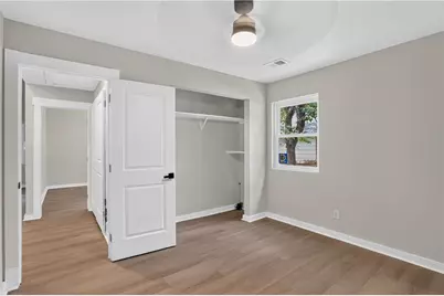 882 Tanner Dr, Scottdale, GA 30079 - Photo 14