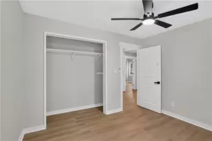 882 Tanner Dr, Scottdale, GA 30079 - Photo 32
