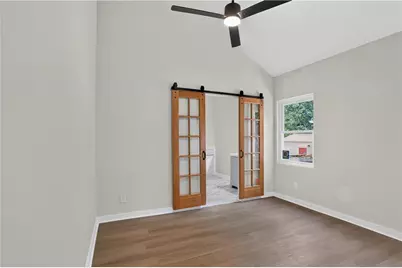 882 Tanner Dr, Scottdale, GA 30079 - Photo 12