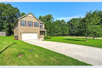 1735 Tricklin Springs, McDonough, GA 30252 - Photo 2