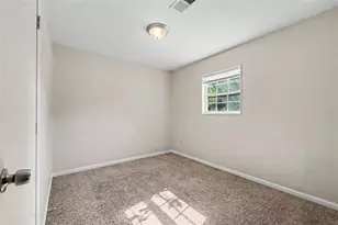 576 Dove Tail Ct, Conyers, GA 30013 - Photo 16