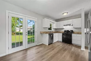 576 Dove Tail Ct, Conyers, GA 30013 - Photo 12