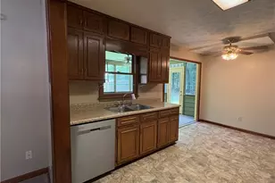 4830 Squirrel Creek Dr, Gainesville, GA 30506 - Photo 12