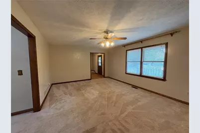 4830 Squirrel Creek Drive, Gainesville, GA 30506 - Photo 8