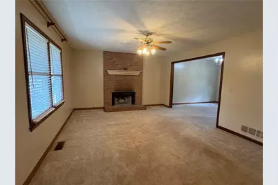4830 Squirrel Creek Drive, Gainesville, GA 30506 - Photo 6