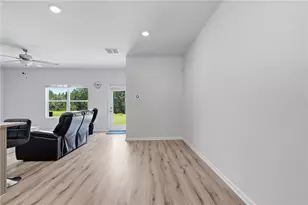 7548 Knoll Hollow Rd, Lithonia, GA 30058 - Photo 6