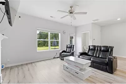 7548 Knoll Hollow Road, Lithonia, GA 30058 - Photo 18