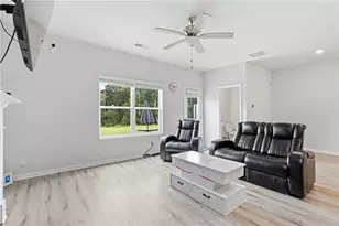 7548 Knoll Hollow Rd, Lithonia, GA 30058 - Photo 18