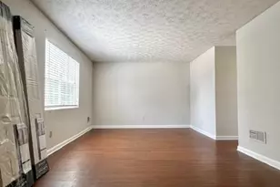 1630 Leona St NW, Atlanta, GA 30318 - Photo 2