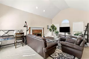 1970 Stockton Walk Ln, Snellville, GA 30078 - Photo 8
