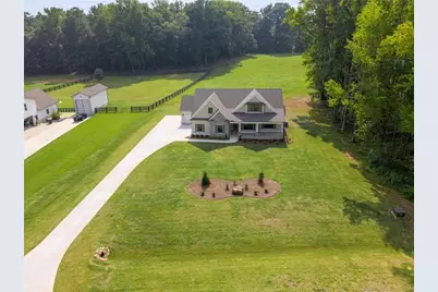 947 Lake Varner Drive, Covington, GA 30014 - Photo 2