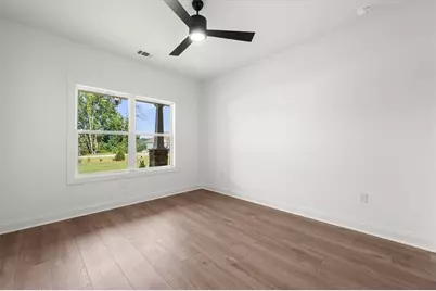 947 Lake Varner Drive, Covington, GA 30014 - Photo 24