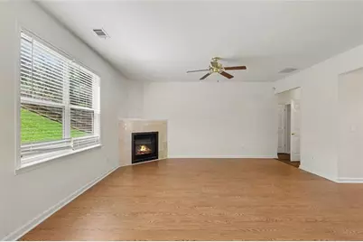 6486 E Stonelake Place SW, Atlanta, GA 30331 - Photo 6