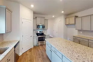 5005 Fairview Cir, Villa Rica, GA 30180 - Photo 4
