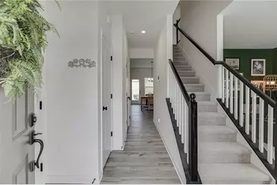 227 Traminer Way, Braselton, GA 30517 - Photo 4
