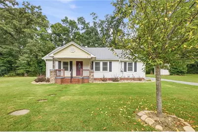 38 Nelson Street SE, Silver Creek, GA 30173 - Photo 1