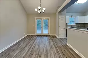 107 Laguna Springs Dr, Woodstock, GA 30188 - Photo 8
