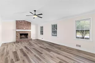 2250 Ridge Forest Dr, Grayson, GA 30017 - Photo 8