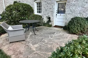 2544 Peachtree Rd NW, Atlanta, GA 30305 - Photo 2