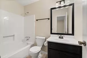 5668 Williamsburg Trce, Atlanta, GA 30349 - Photo 16