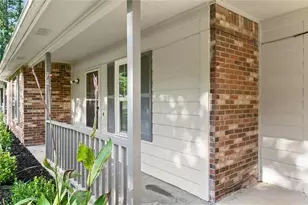 5668 Williamsburg Trce, Atlanta, GA 30349 - Photo 4