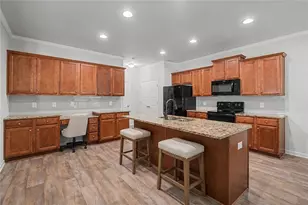 4069 Anthony Creek Dr, Loganville, GA 30052 - Photo 10