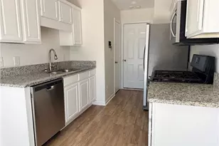 6245 Smoke Ridge Ln, Cumming, GA 30041 - Photo 4