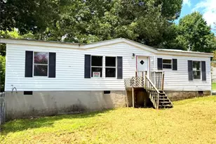 231 Hawks Way, Chatsworth, GA 30705 - Photo 1