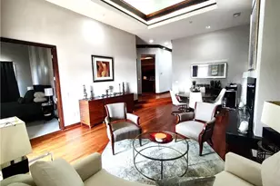 3334 Peachtree Rd NE, Atlanta, GA 30326 - Photo 2