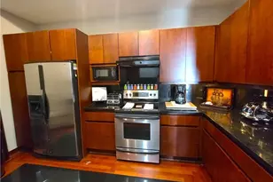 3334 Peachtree Rd NE, Atlanta, GA 30326 - Photo 14