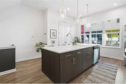 179 Color Circle SE, Atlanta, GA 30317 - Photo 6