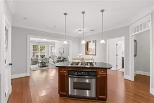 828 Highland Ln NE, Atlanta, GA 30306 - Photo 8