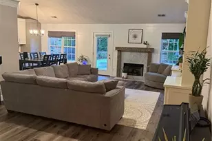 900 Grace Dr, Lawrenceville, GA 30043 - Photo 2