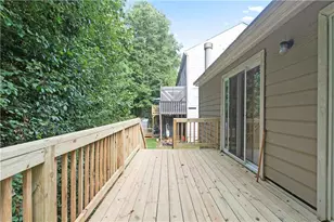 1041 Plantation Way NW, Kennesaw, GA 30144 - Photo 16