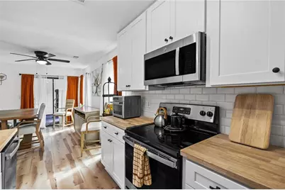 1166 Booth Road SW #209, Marietta, GA 30008 - Photo 8