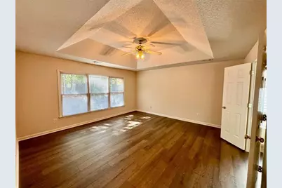 10920 Glenbarr Drive, Johns Creek, GA 30097 - Photo 12